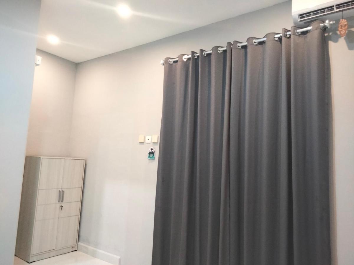 Sukha Homestay Kuta  エクステリア 写真