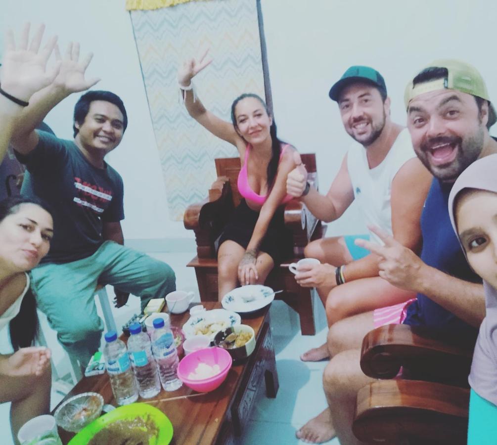 Sukha Homestay Kuta  エクステリア 写真