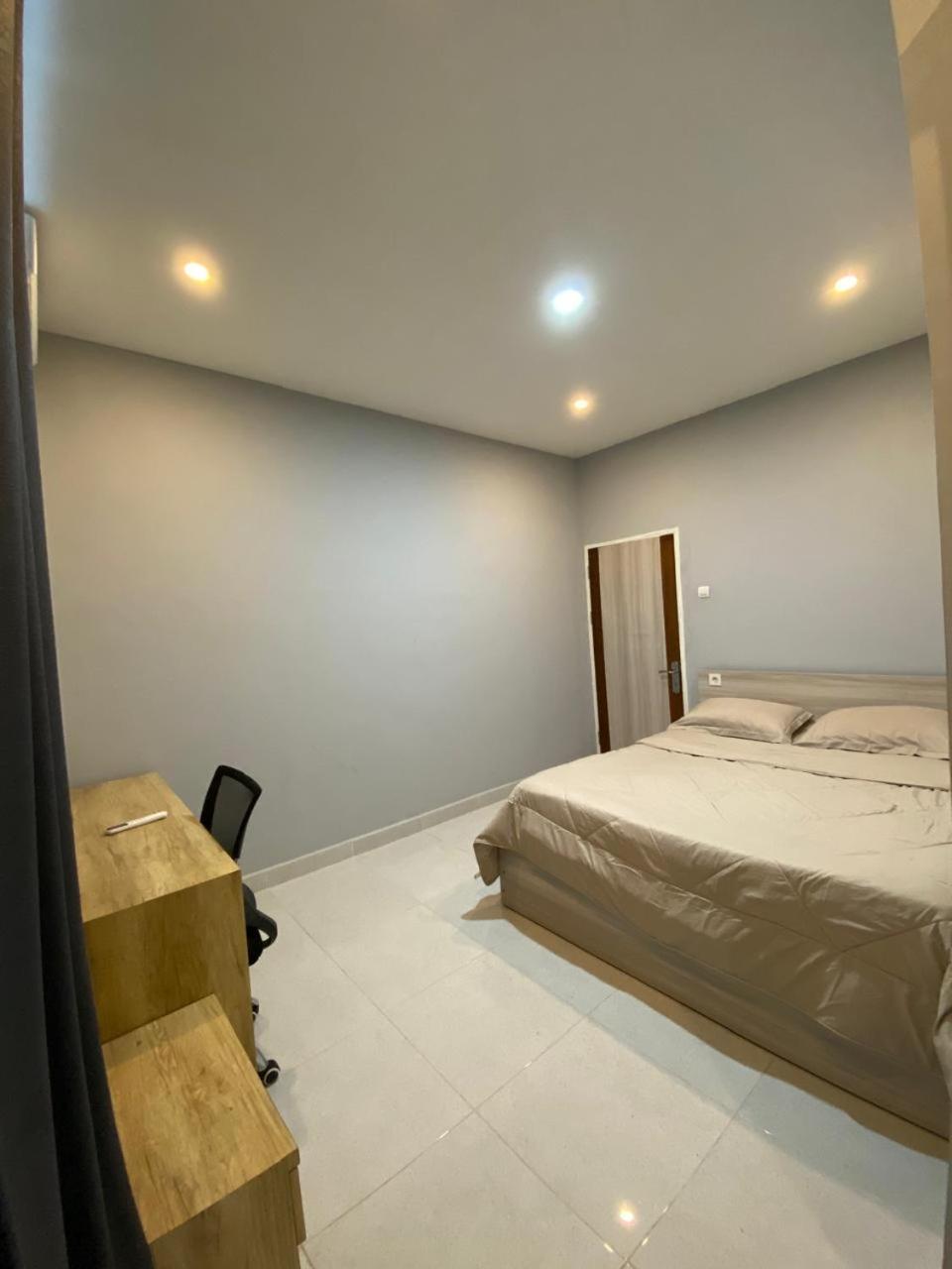 Sukha Homestay Kuta  エクステリア 写真
