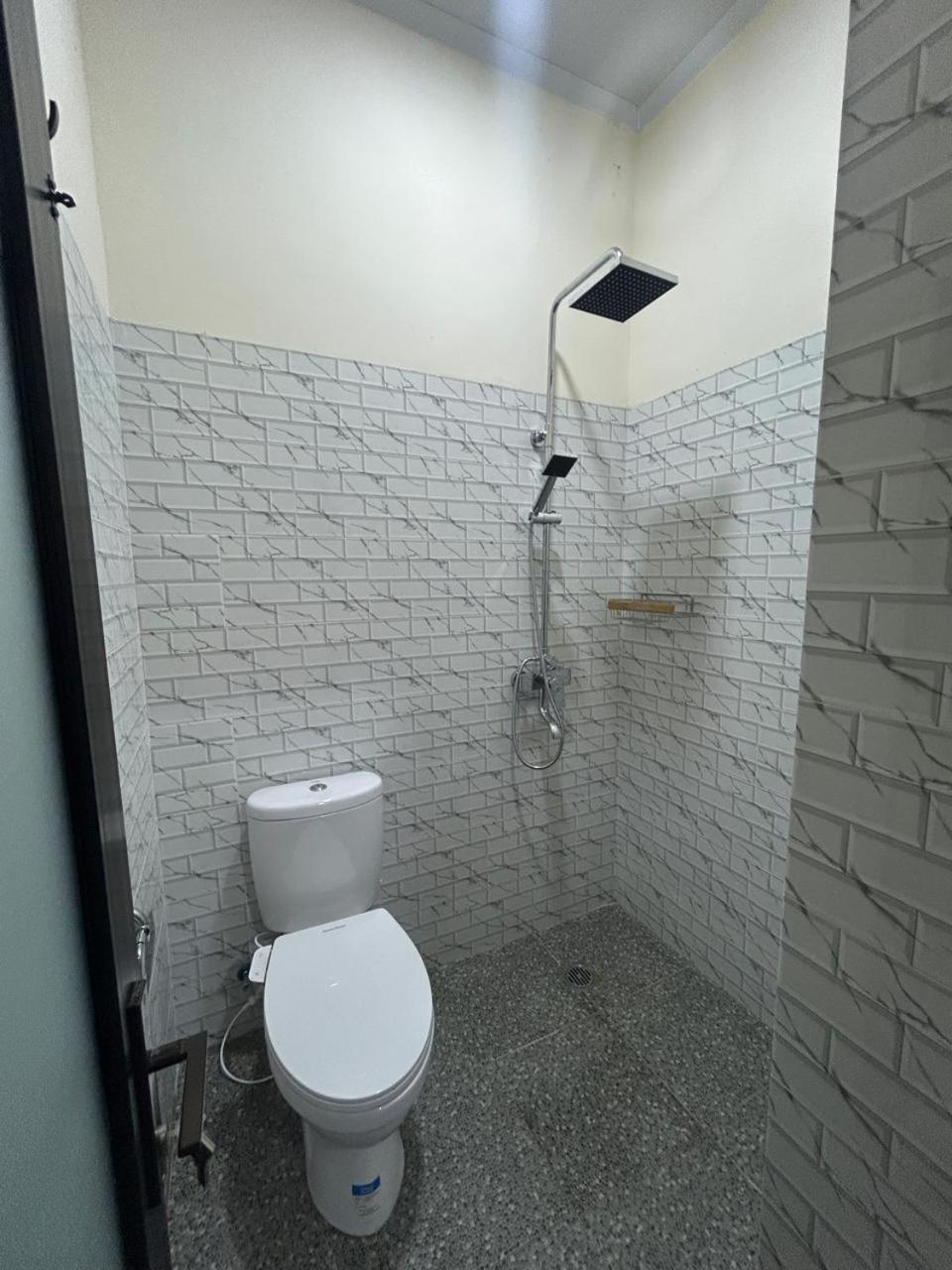 Sukha Homestay Kuta  エクステリア 写真